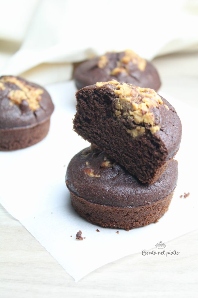 Muffin al cioccolato e burro d'arachidi