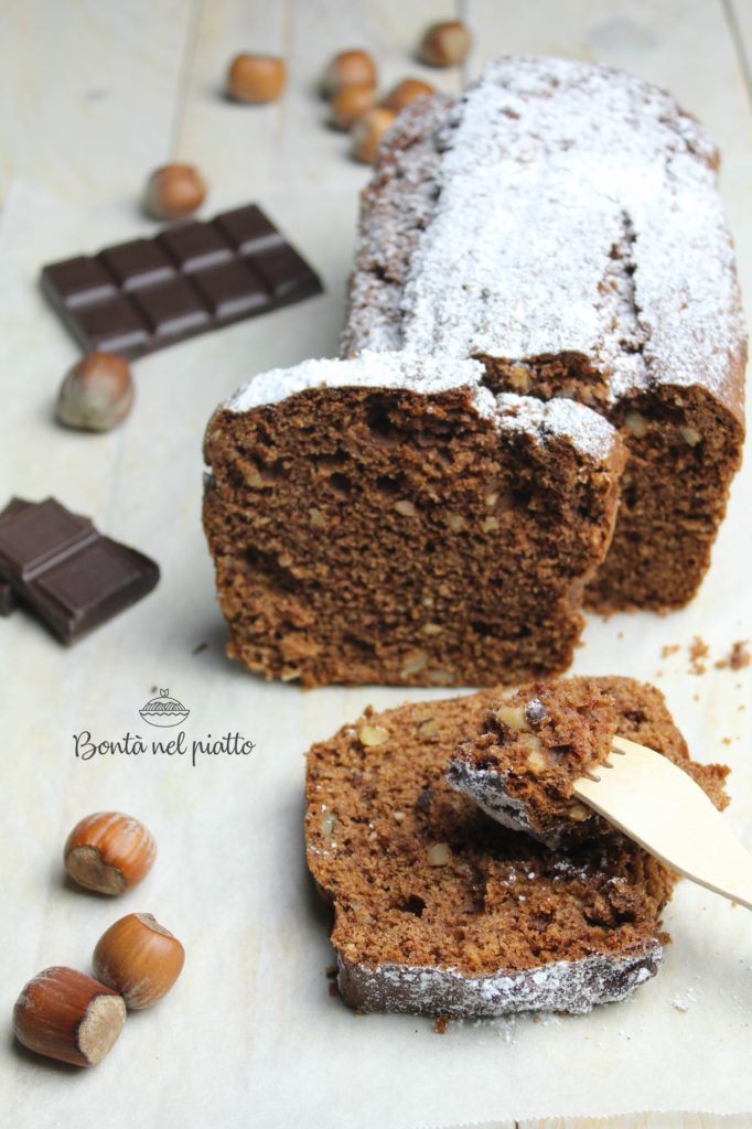 Plumcake con ricotta, cioccolato e nocciole