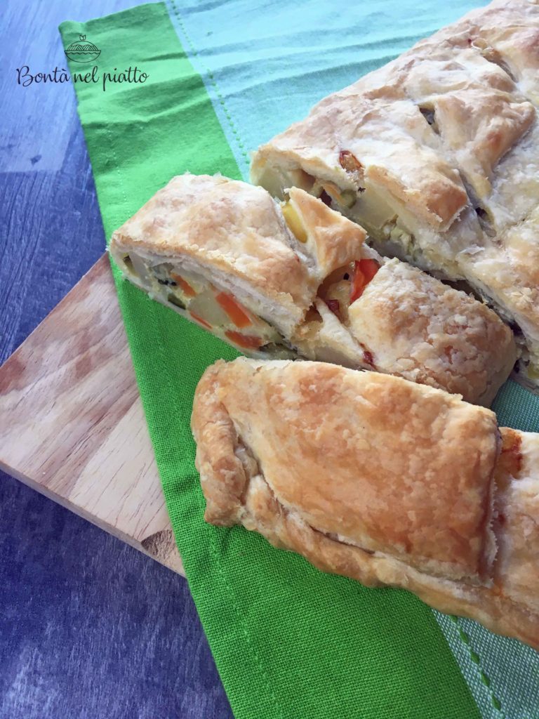 Strudel di pasta sfoglia con verdure miste