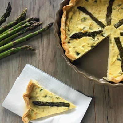 Torta salata con asparagi e ricotta