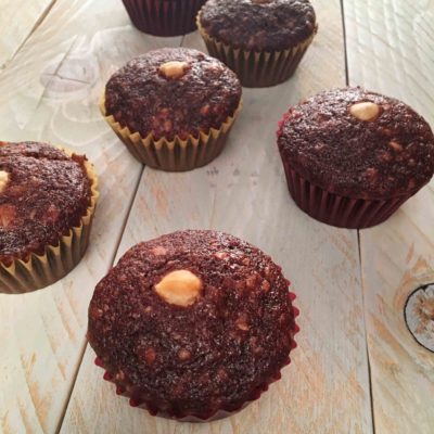 Muffin light con cioccolato e nocciole