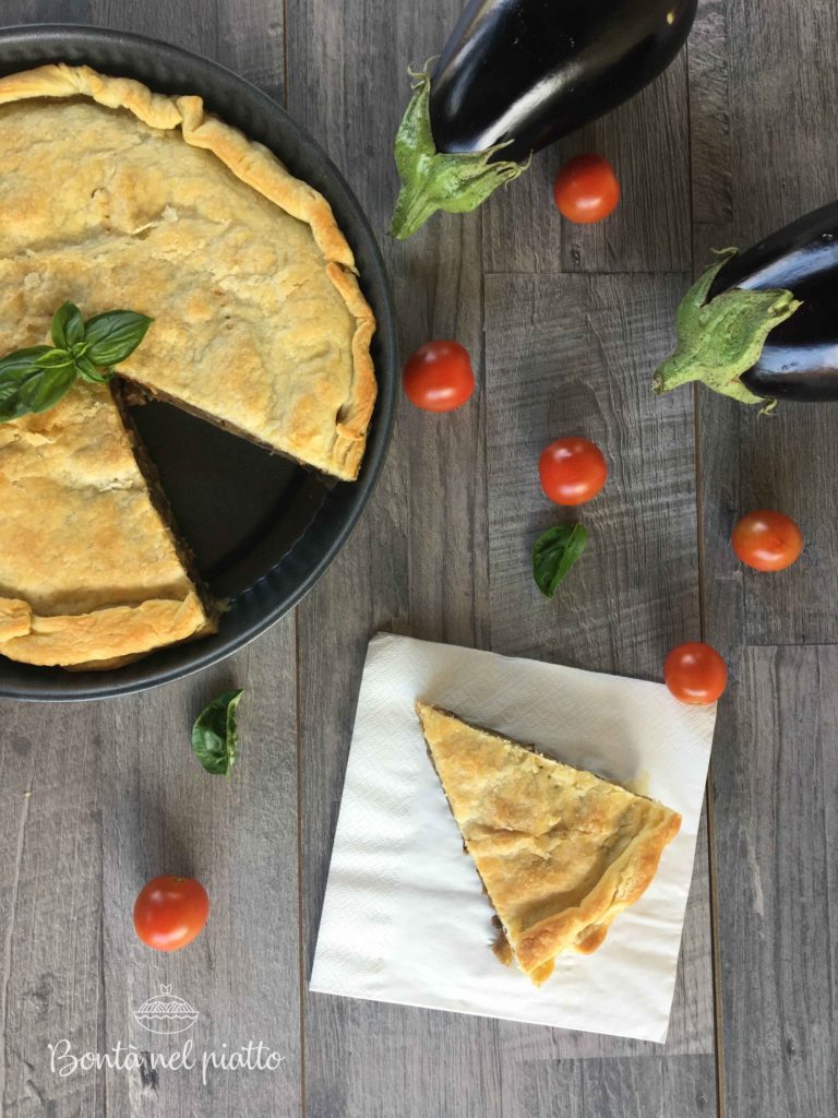 Torta salata con melanzane